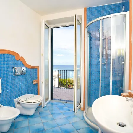 Italia - 4*